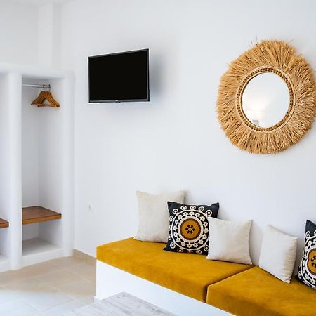 Anemos Guest Apts Karpathos Exterior photo