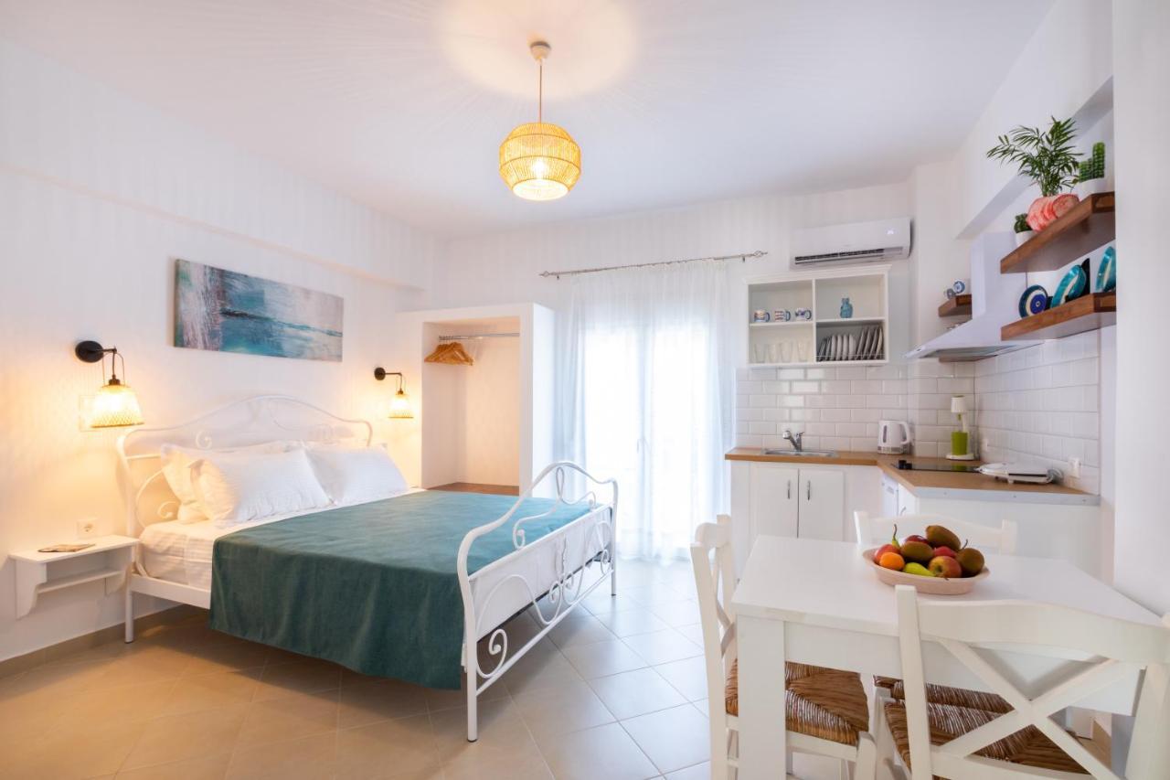 Anemos Guest Apts Karpathos Exterior photo