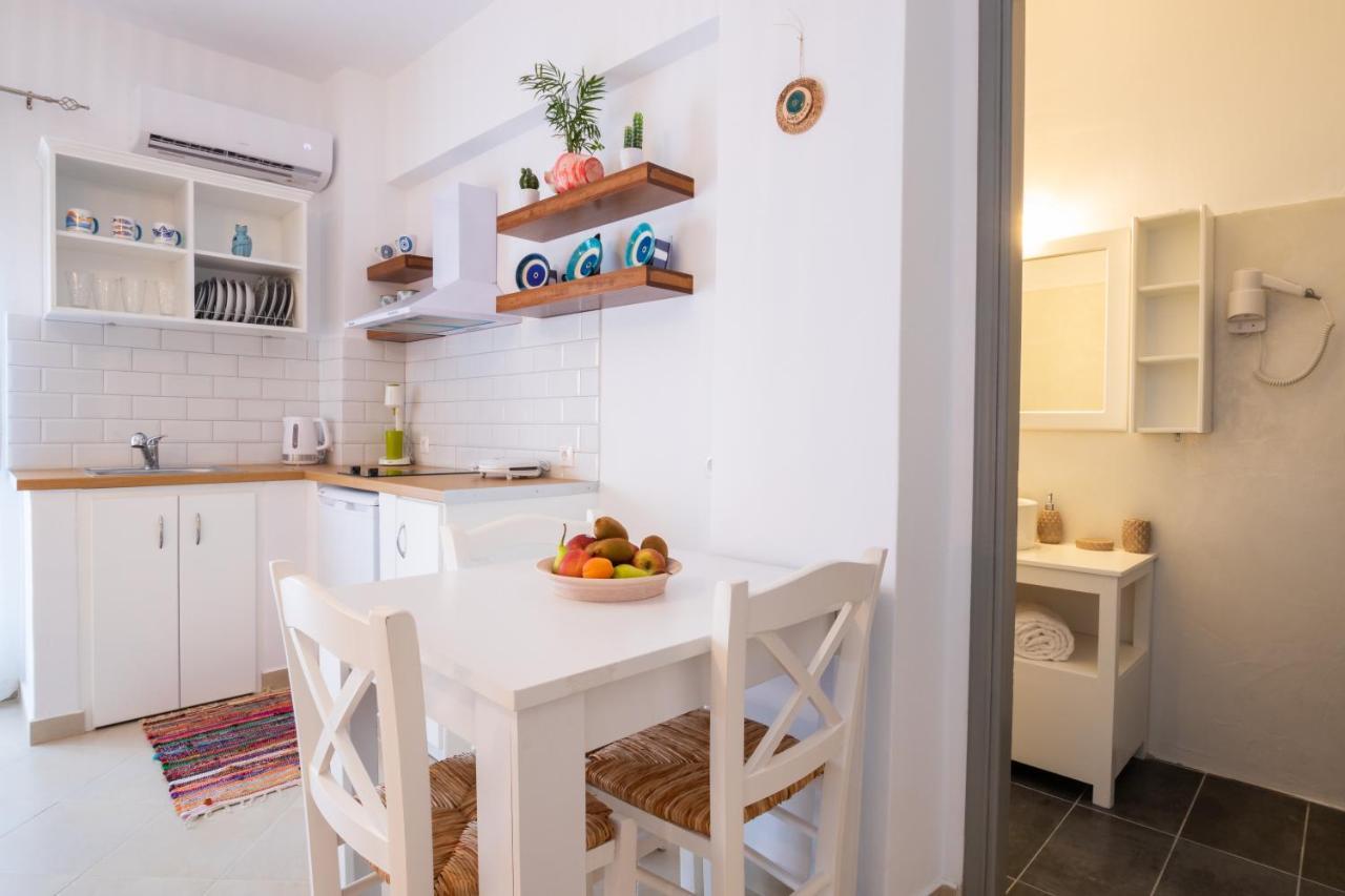 Anemos Guest Apts Karpathos Exterior photo