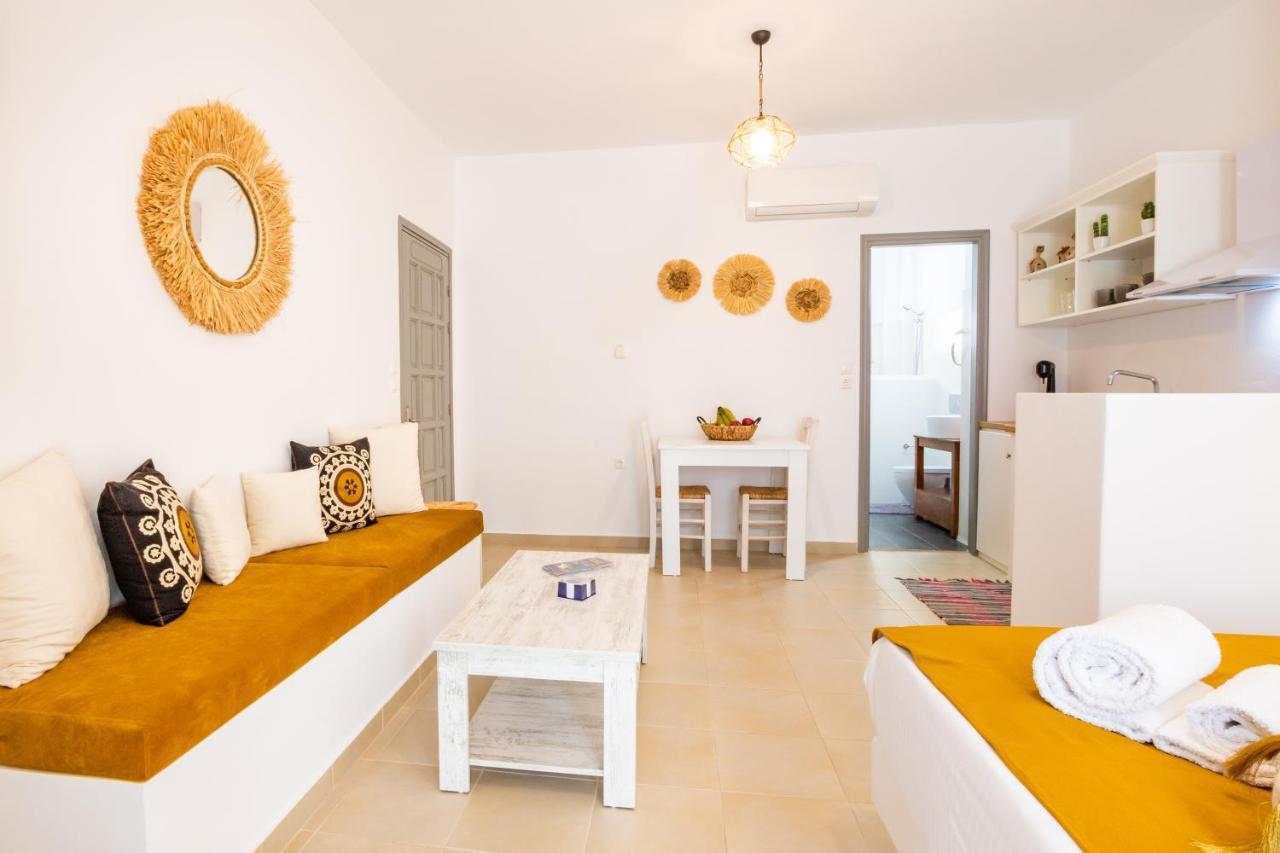 Anemos Guest Apts Karpathos Exterior photo
